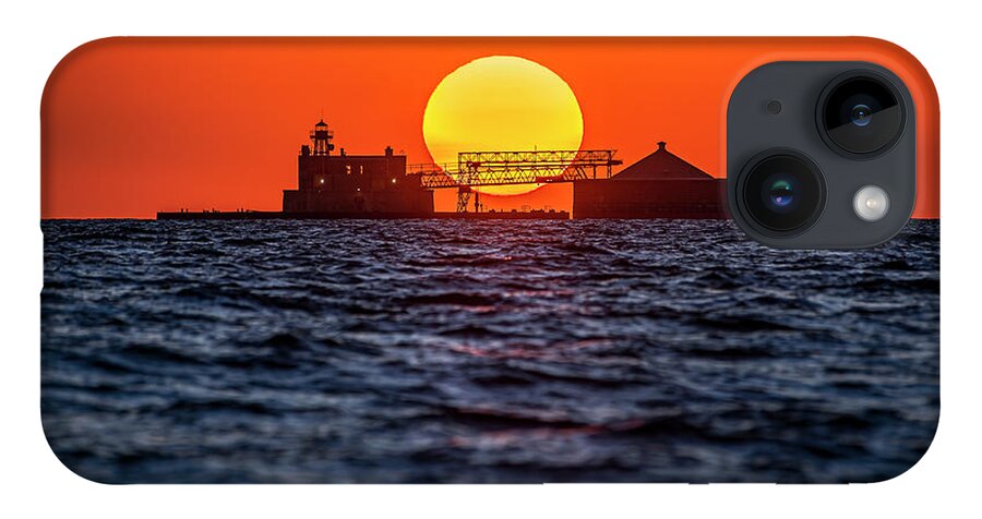 Chicago Water Crib iPhone 14 Case featuring the photograph First Light On The Water Crib by Owen Weber