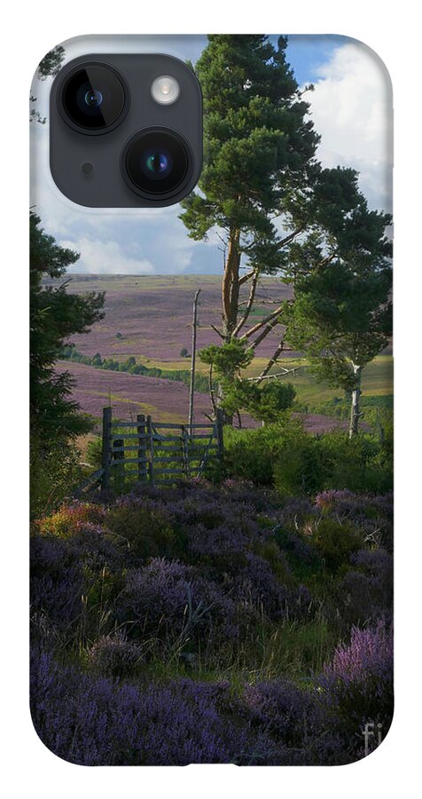 Heather iPhone 14 Case featuring the photograph Heather Hills - Strath A'an by Phil Banks