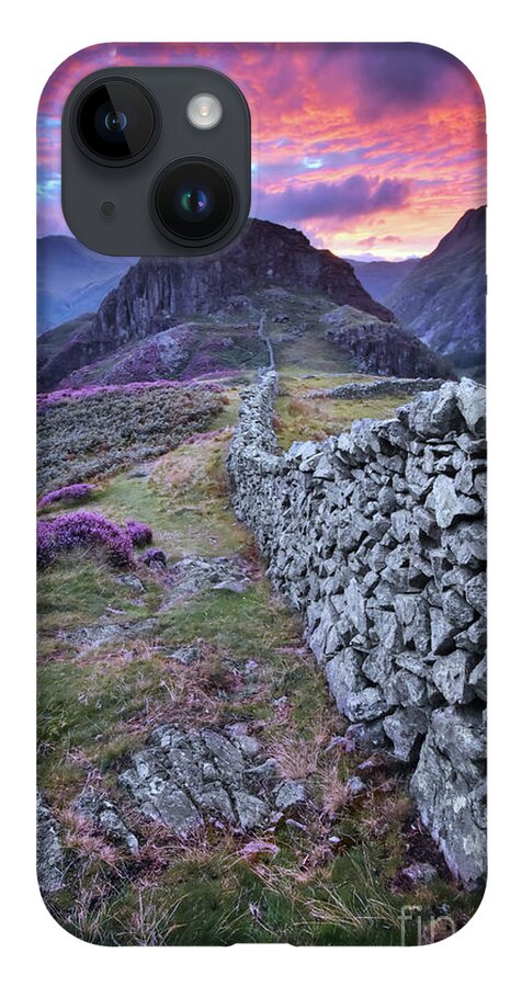 Sky iPhone 14 Case featuring the photograph Lingmoor Fell 2.0 by Yhun Suarez