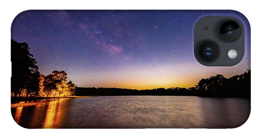 2018 iPhone 14 Case featuring the photograph Milky Way Hunt by Erin K Images