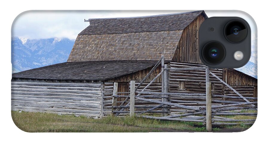 Moulton Barn iPhone Case featuring the photograph Moulton Barn on Mormon Row 1223 by Cathy Anderson