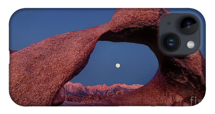 Geological Formations iPhone 14 Case featuring the photograph Panoramic Moonset in Arch Alabama Hills California by Dave Welling
