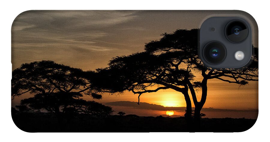 Acacia Tortillis iPhone 14 Case featuring the photograph Serengeti Sunrise by Phil Marty