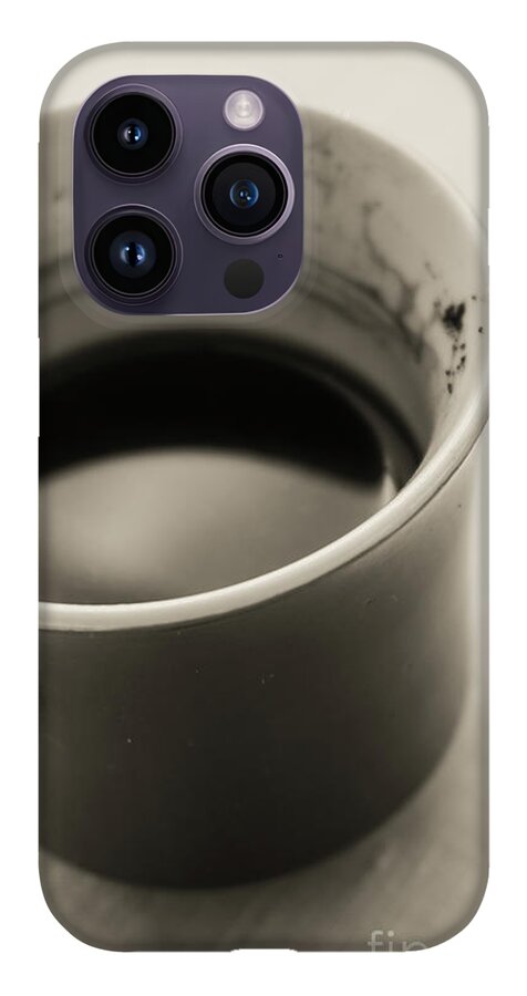 https://render.fineartamerica.com/images/rendered/default/phone-case/iphone14promax/images/artworkimages/medium/3/3-black-and-white-artistic-black-coffee-cup-close-up-dragos-nicolae-dragomirescu.jpg?&targetx=0&targety=-58&imagewidth=1077&imageheight=1912&modelwidth=1014&modelheight=1794&backgroundcolor=29271F&orientation=0