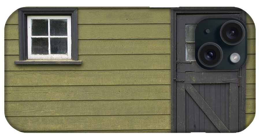 Old Wood Shed iPhone Case featuring the photograph Green Shed #1 by Bill Thomson
