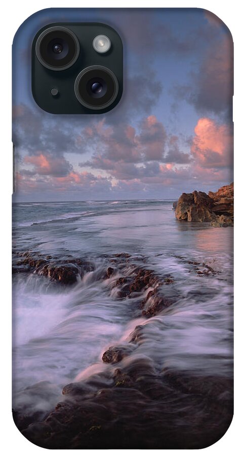 Feb0514 iPhone Case featuring the photograph Keoneloa Bay Kauai Hawaii #1 by Tim Fitzharris