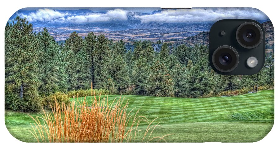 The Ridge Golf Course iPhone Case featuring the photograph 18th at The Ridge by Ron White