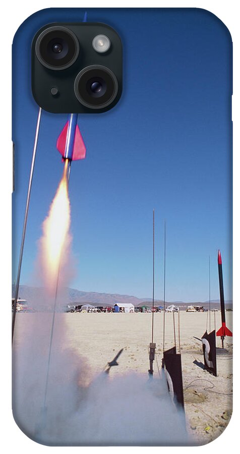 Amateur Rocket iPhone Case featuring the photograph Amateur Rocketry #2 by Peter Menzel/science Photo Library