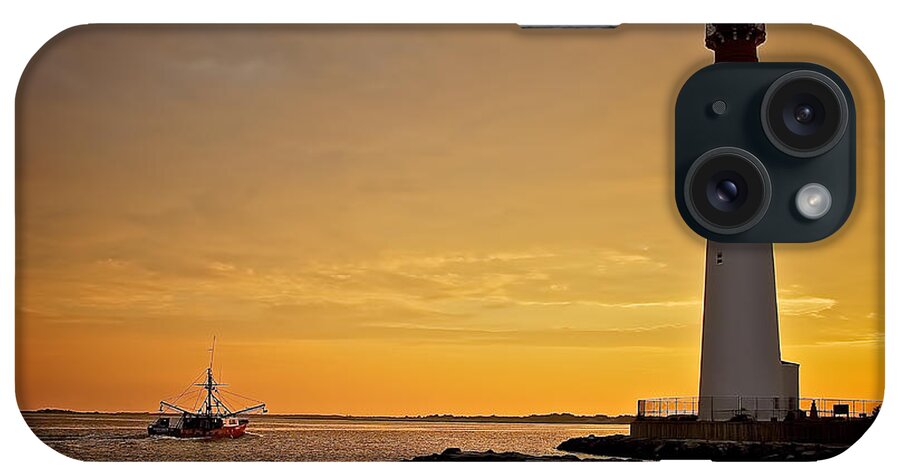 Lbi iPhone Case featuring the photograph Heading Out #2 by Mark Miller