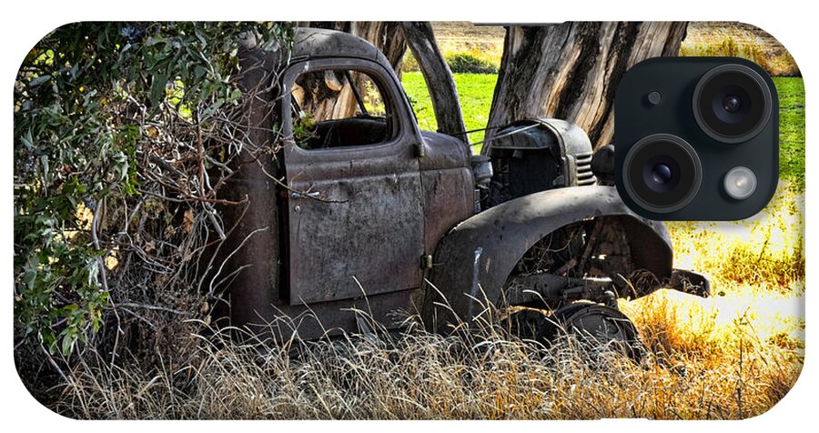 Old Truck Abandon Truck iPhone Case featuring the photograph Abandon Truck by Ron Roberts