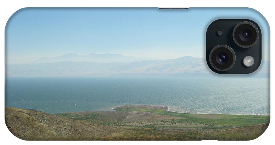 California iPhone Case featuring the photograph California Dreamy 9801 by Andrew Chambers