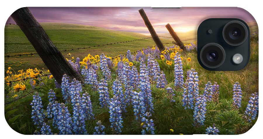 Oregon iPhone Case featuring the photograph Columbia Hills Sunset by Andrew Kumler