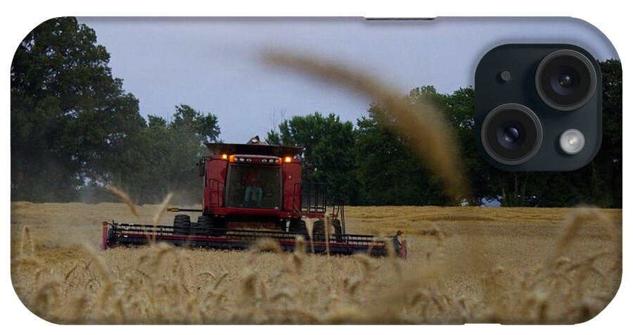Ag iPhone Case featuring the photograph Coming At You by David Zarecor