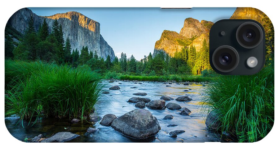 Landscape iPhone Case featuring the photograph Fading Light by Mike Lee