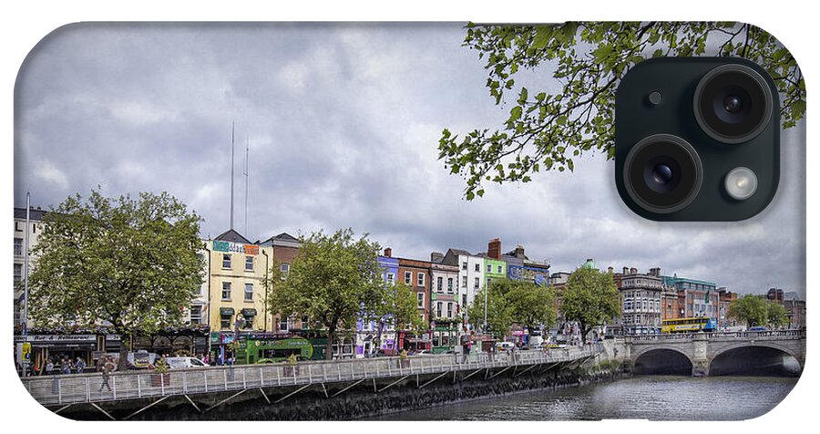 Dublin iPhone Case featuring the photograph Hello Dublin by Evelina Kremsdorf