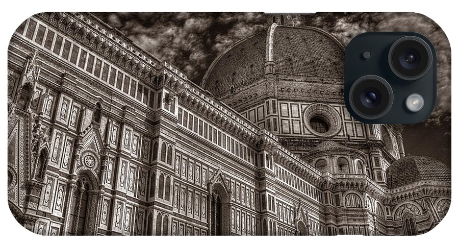Duomo iPhone Case featuring the photograph Il Duomo by Michael Kirk