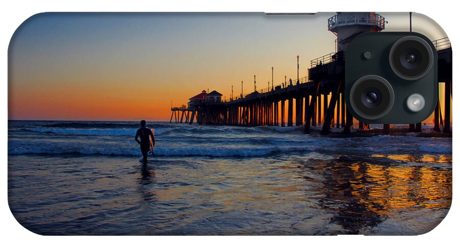 Pier iPhone Case featuring the photograph Last wave by Tammy Espino