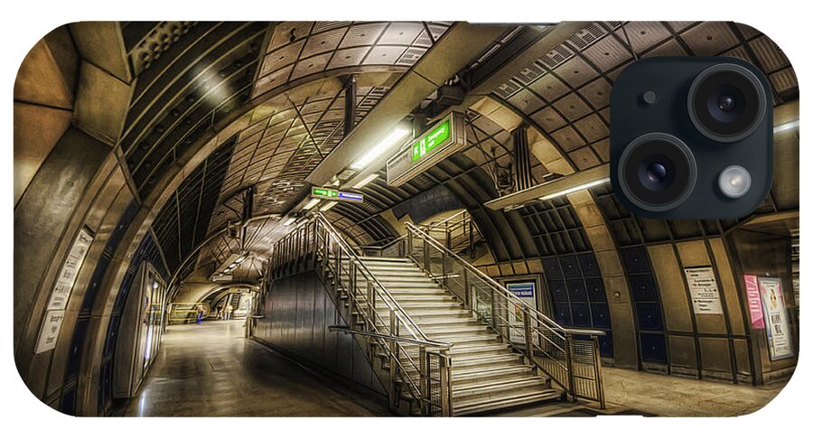 Yhun Suarez iPhone Case featuring the photograph London Bridge Station 1.0 by Yhun Suarez