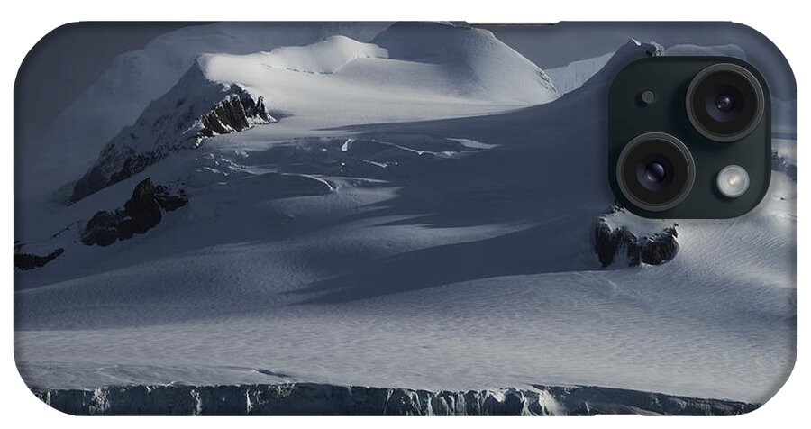 Feb0514 iPhone Case featuring the photograph Snow-covered Mountain And Glacier by Hiroya Minakuchi