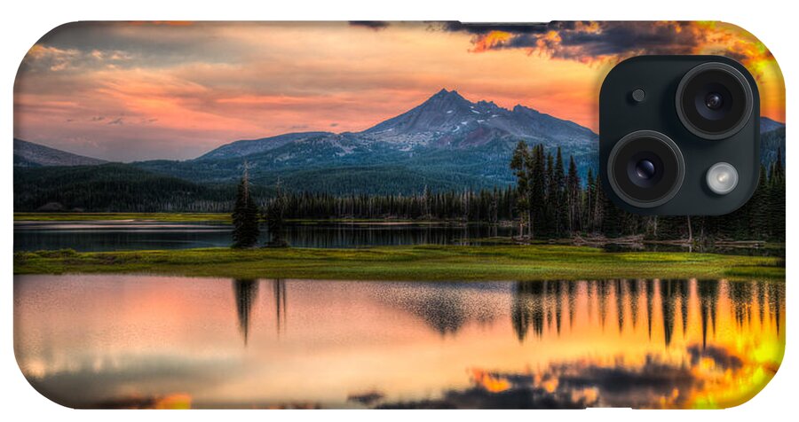 Mountain iPhone Case featuring the photograph Sunrise at Brokentop by Chris McKenna