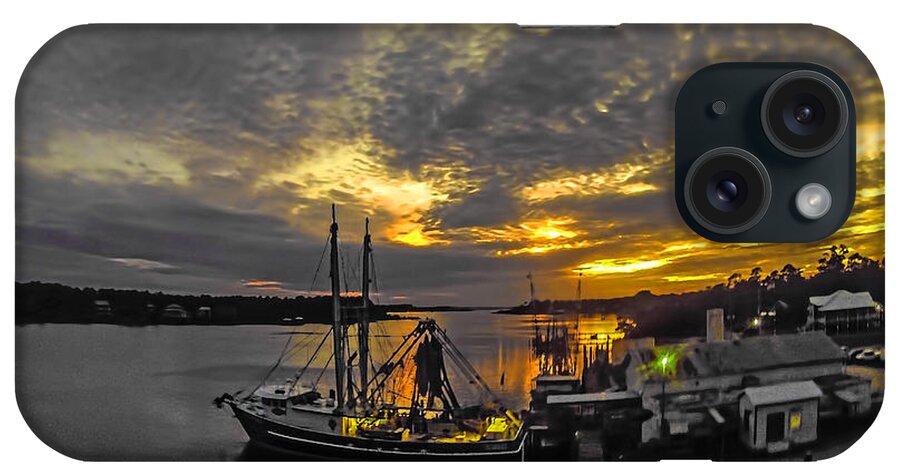 Alabama iPhone Case featuring the painting Sunset Over Aquila by Michael Thomas