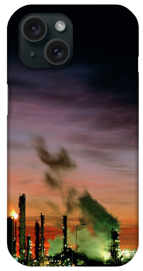 Ici Wilton iPhone Case featuring the photograph Sunset Over Ici's Wilton Chemical Plant by Simon Fraser/science Photo Library