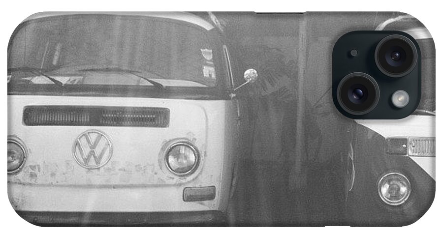 Vwbus iPhone Case featuring the photograph Vw Rays #vw #volkswagen #vwcamper by Georgia Clare