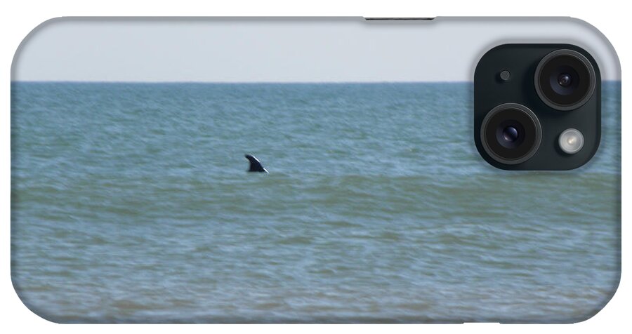 Ocean iPhone 15 Case featuring the photograph A fin pop by Kim Galluzzo
