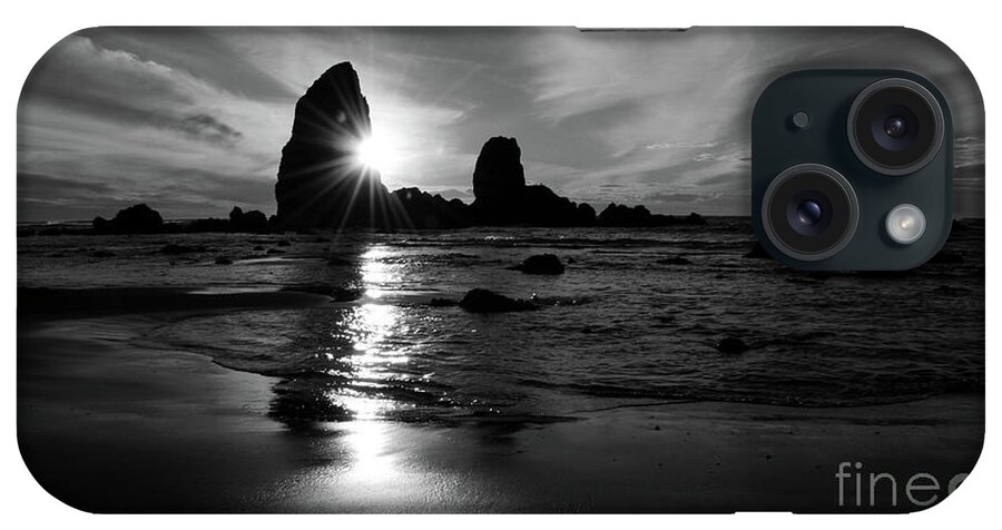 Bandon Beach iPhone Case featuring the photograph Bandon Beach Sunset by Vivian Christopher