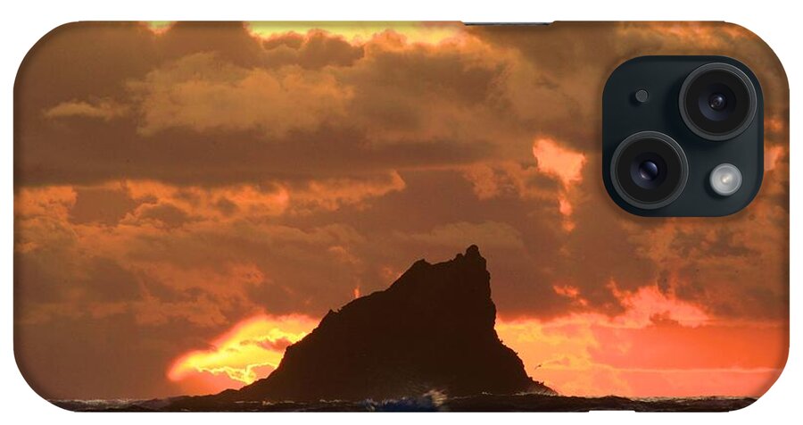 Olympic National Park Second Beach iPhone Case featuring the photograph Fiery Peak by Adam Jewell