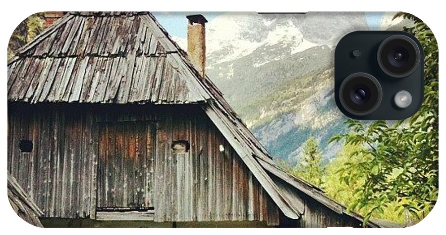 Old Farmhouse iPhone Case featuring the photograph Heidis Home Sweet Home by Florian Divi