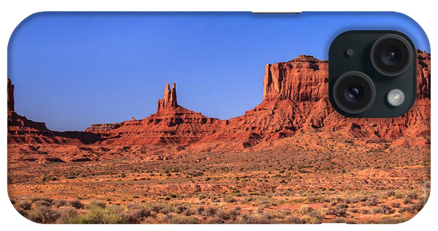 Monument Valley iPhone Case featuring the photograph Mounment Valley by Robert Bales