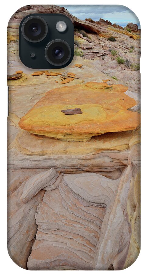 Valley Of Fire State Park iPhone Case featuring the photograph Gold Nugget in Valley of Fire #1 by Ray Mathis