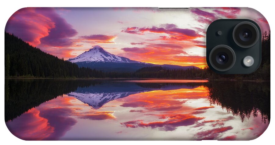Lake iPhone Case featuring the photograph Trillium Lake Sunrise #1 by Darren White