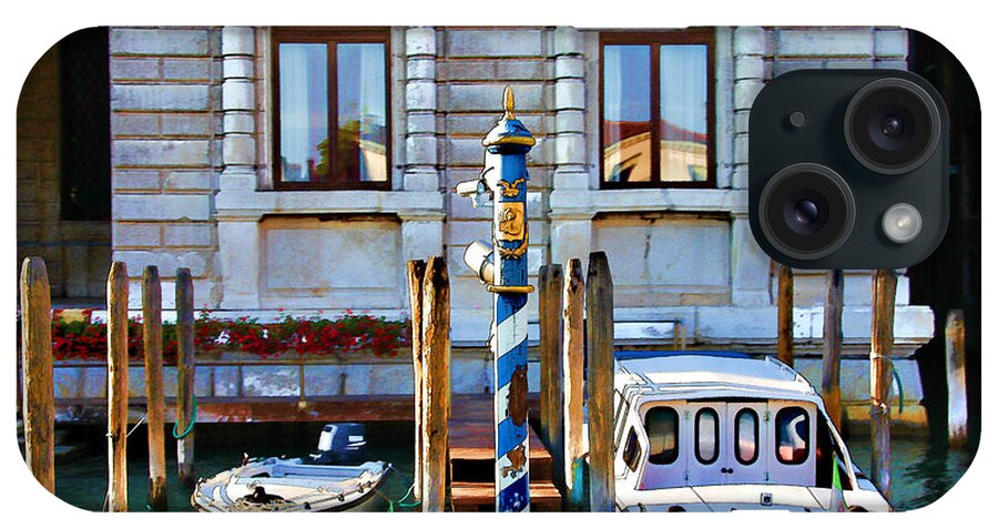 Venice iPhone Case featuring the photograph Venice Untitled #1 by Brian Davis