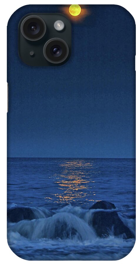 Allenhurst Beach iPhone Case featuring the photograph Allenhurst Beach Full Moon Rise #2 by Raymond Salani III