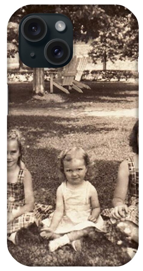 Juadane iPhone Case featuring the photograph 3 Sisters by Quwatha Valentine