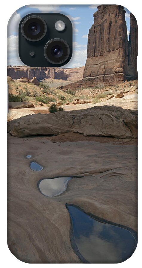 Arches iPhone Case featuring the photograph Arches National Park Park Avenue by Gary Langley