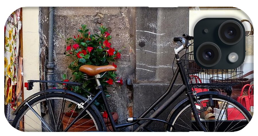 Bicycle iPhone Case featuring the photograph Bicycle in Lucca by Lainie Wrightson