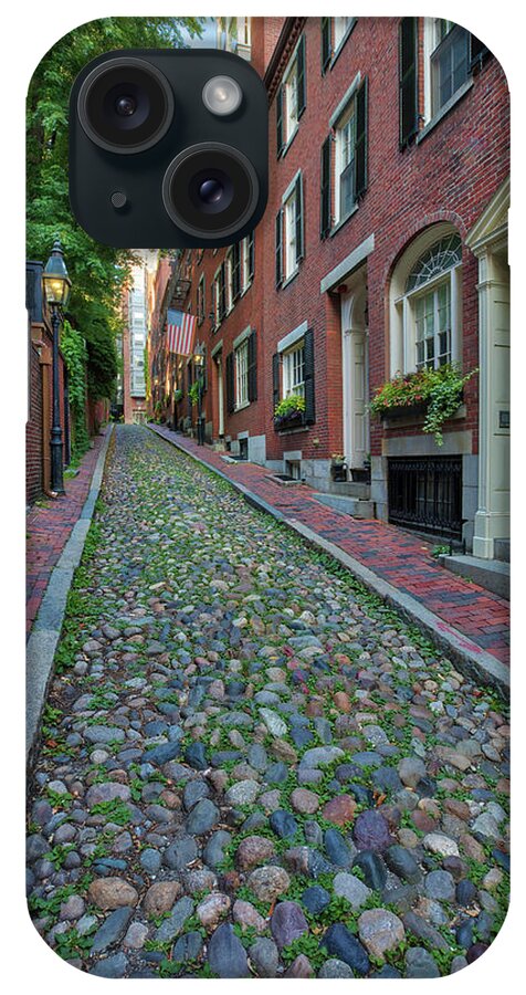 Acorn Street iPhone Case featuring the photograph Boston Beacon Hill Acorn Street by Juergen Roth