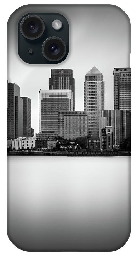 Canary Wharf iPhone Case featuring the photograph Canary Wharf II, London by Ivo Kerssemakers