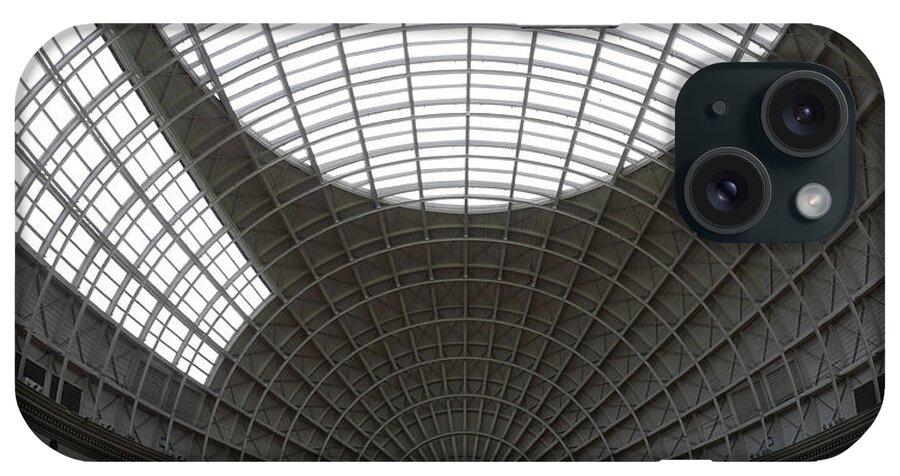 Corn Exchange iPhone Case featuring the photograph Corn Exchange by Pedro Fernandez