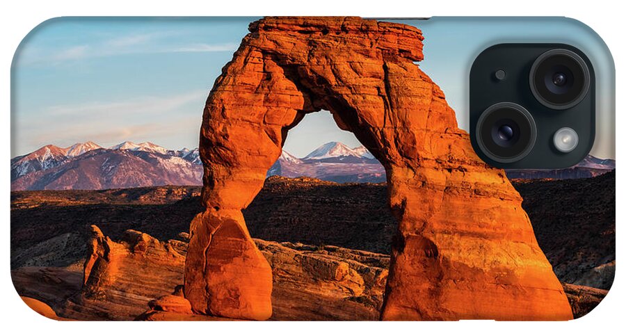 Delicate Arch iPhone Case featuring the photograph Delicate Arch by George Buxbaum
