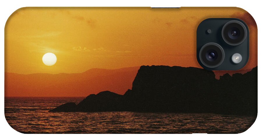 Vicki Ferrari Photography iPhone Case featuring the photograph Dent Island Sunset by Vicki Ferrari