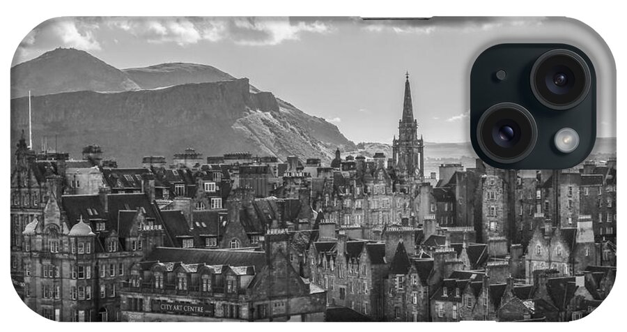 Edinburgh iPhone Case featuring the photograph Edinburgh - Arthur's Seat by Amy Fearn