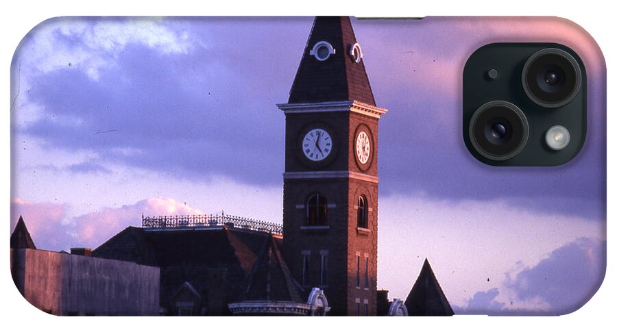  iPhone Case featuring the photograph Fayetteville Courthouse by Curtis J Neeley Jr