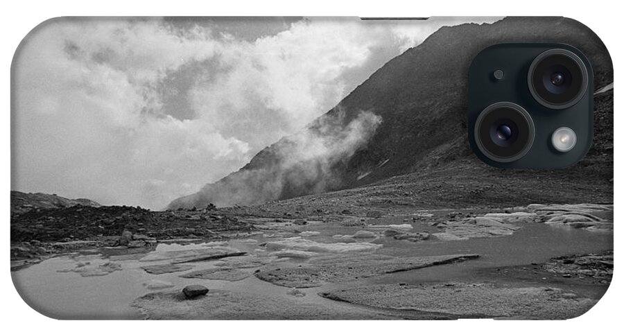 Rettenbachferner iPhone Case featuring the photograph Glacier landscape by Riccardo Mottola