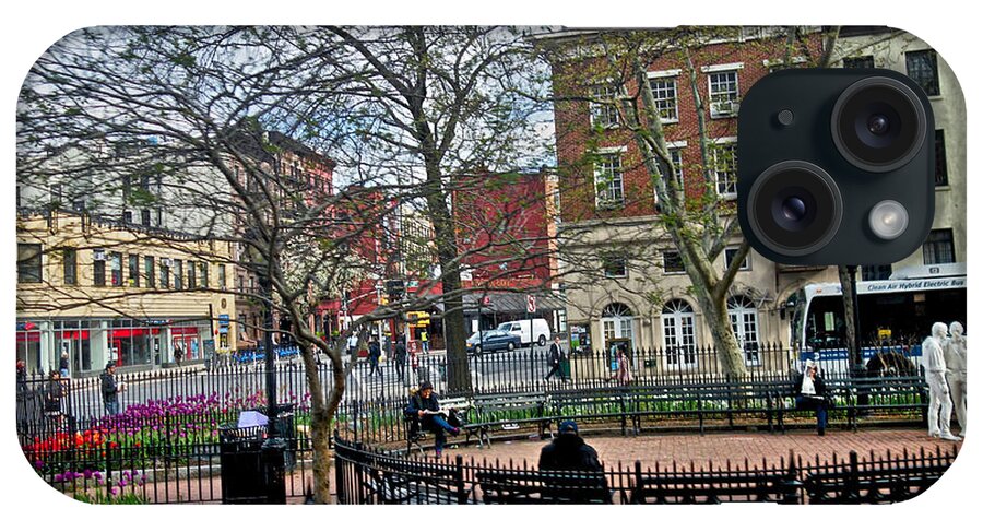 Greenwich Village iPhone Case featuring the photograph Greenwich Village New York City by Joan Reese