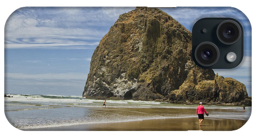 Cannon Beach iPhone Case featuring the photograph Haystack Rock 0258 by Tom Kelly