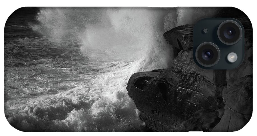 Waves iPhone Case featuring the photograph Impulse by Ryan Weddle